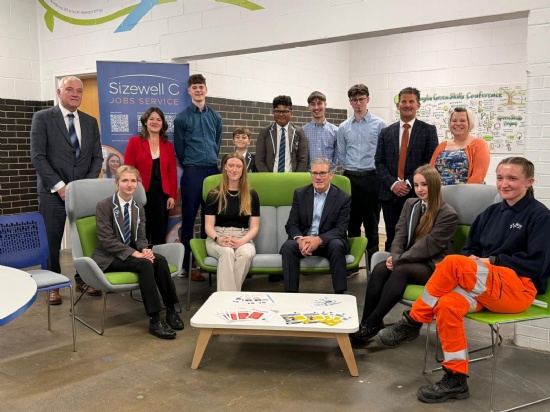 AVA students meet the Prime Minister