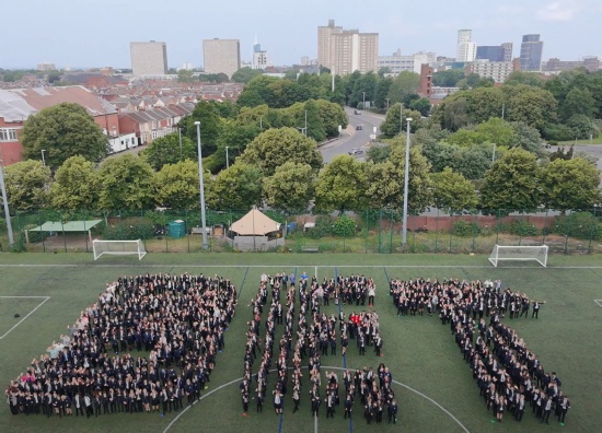 Kingfisher leaders visit Bohunt Trust